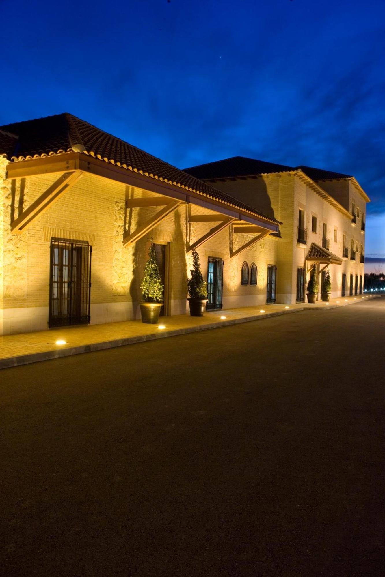 Bodegas Hacienda Albae Casa de hóspedes Argamasilla de Alba Exterior foto